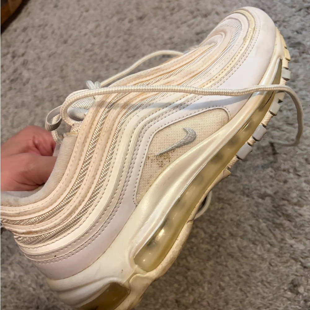 Nike Air Max 97 Womens Triple White Sail Sneakers SIZE 8 - Picture 3 of 8
